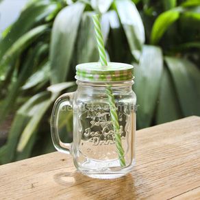 Caneca party com tampa e canudo Toyland