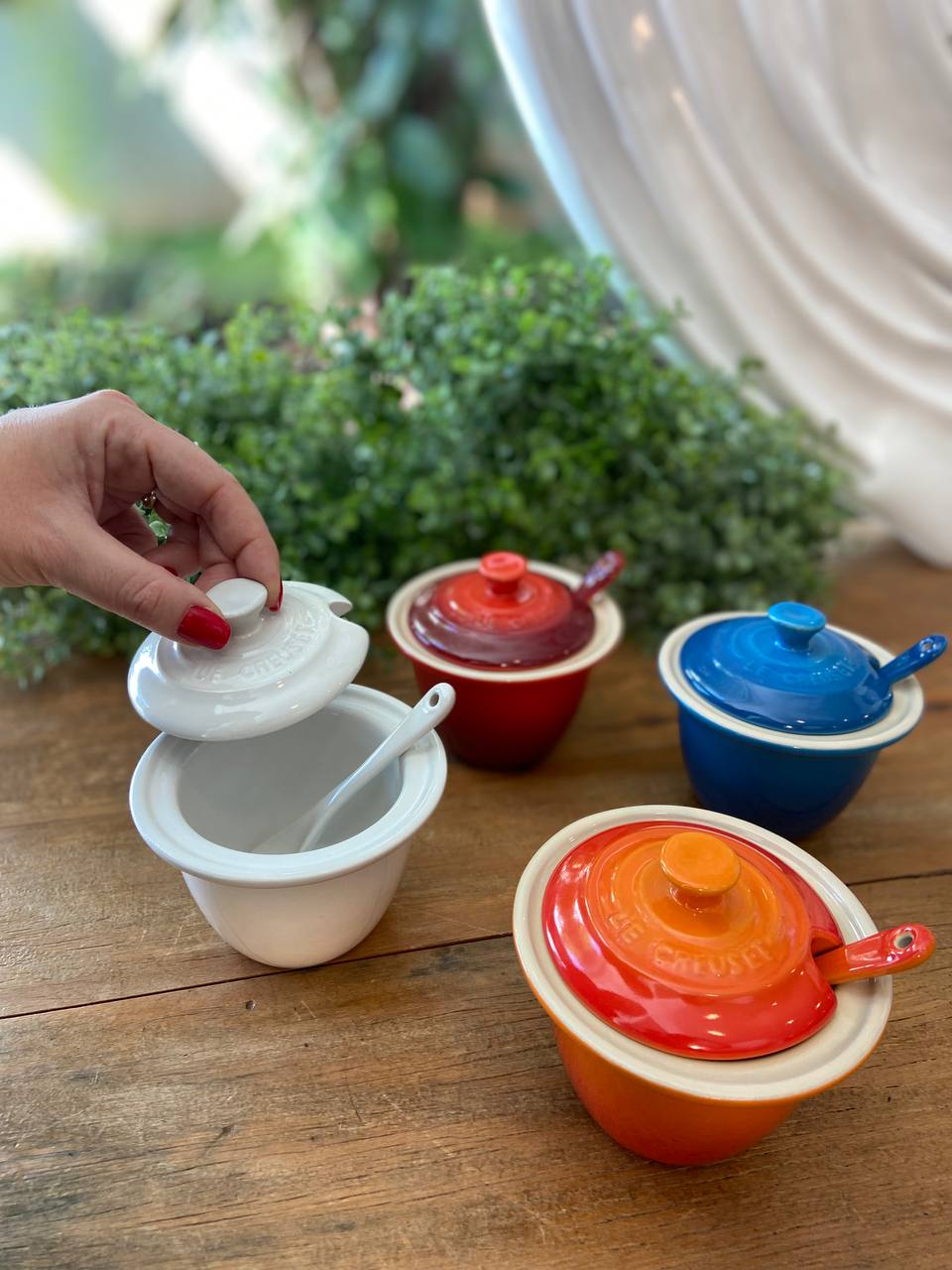 pote-indiano-azul-marseille-vermelho-laranja-e-branco