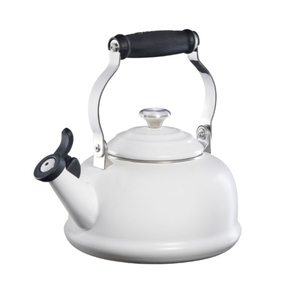 Chaleira Tradicional com Apito 1,6L Cotton Le Creuset