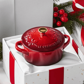 Mini Cocotte Holly Cerâmica Premium Natal Assadeira Individual 250ml Vermelho Le Creuset